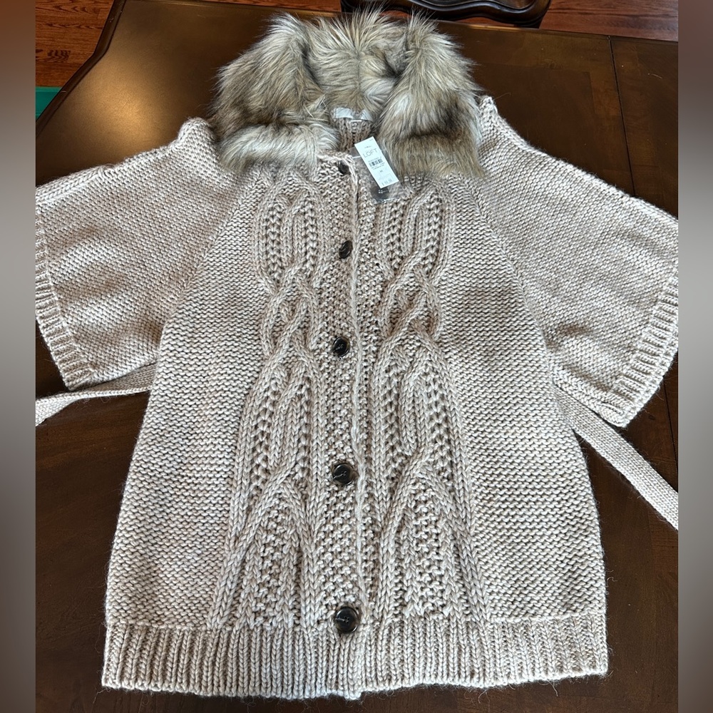 NWT LOFT Camel Chunky Knit Long Sweater, Size Medium, Faux Fur Collar‎